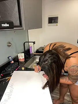 Snapshot of Victoria14_ chatting on December 2024 03:03:02 AM Victoria14 online show from December 2024 03:03:02 AM