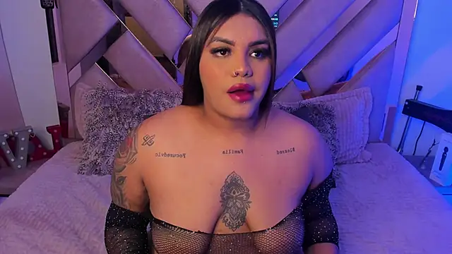 Snapshot of Victoria14_ chatting on January 2025 01:11:01 AM Victoria14 online show from January 2025 01:11:01 AM