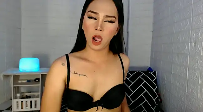 urnaughtydolly69 online show from January 2025 07:25:02 AM