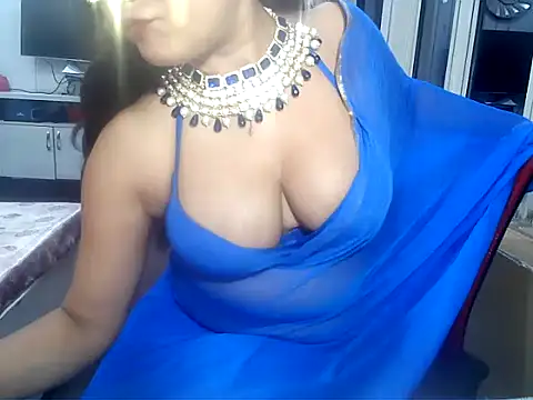 yourradhika online show from December 2025 07:42:02 PM