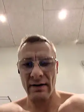 buchr1 online show from November 2025 12:00:01 AM