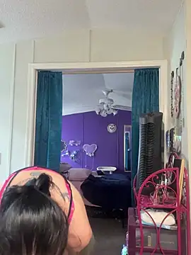 lolabunny9 online show from March 2025 01:29:02 PM