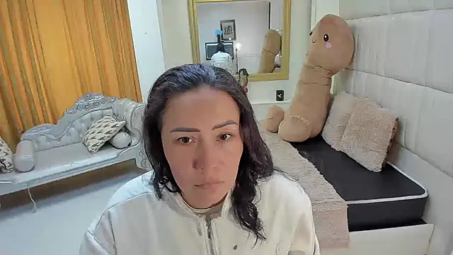 gaby trent online show from May 2026 03:53:02 PM