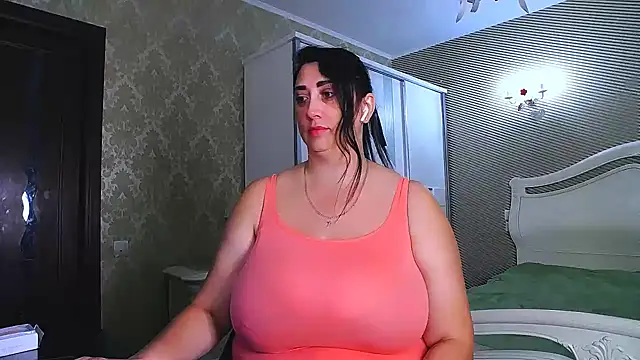 Evelyn Shy online show from December 2024 07:14:01 AM