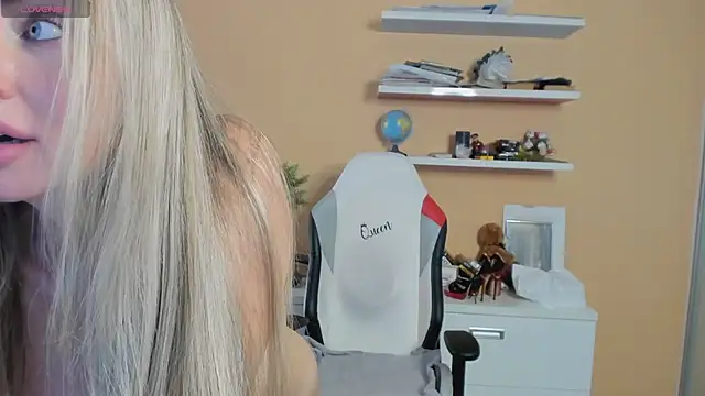 Veola new online show from February 2025 04:07:01 AM