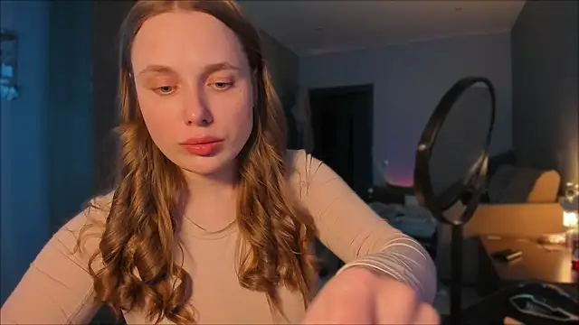 Snapshot of Rachel_Ro chatting on January 2025 08:48:01 PM Rachel Ro online show from January 2025 08:48:01 PM