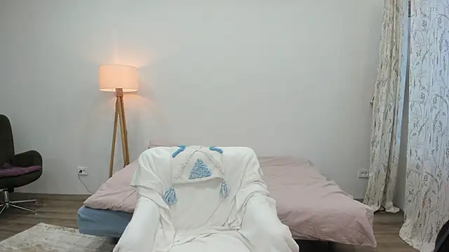 Alexisweet online show from November 2025 02:55:01 AM