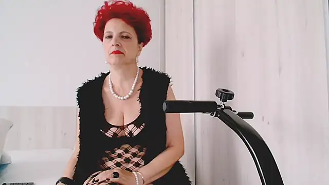 MilfSupreme online show from October 2025 11:29:02 AM