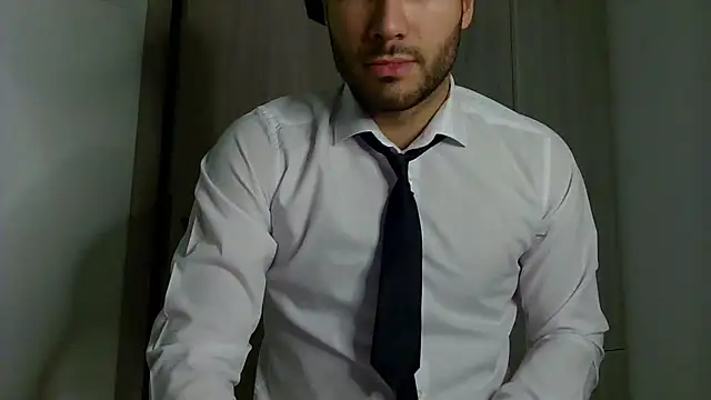 Justynn1 online show from January 2025 12:07:01 AM