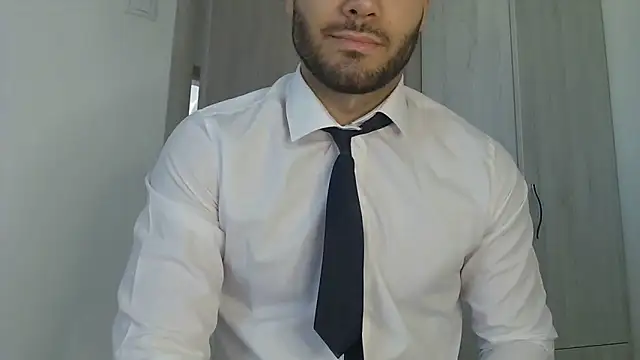 Justynn1 online show from May 2026 04:51:02 AM