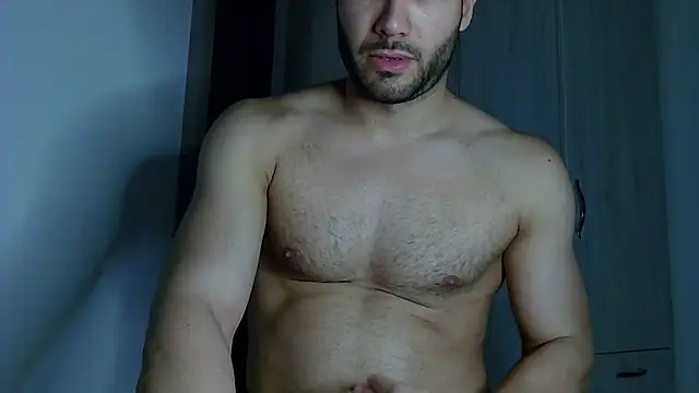 Justynn1 online show from July 2026 09:06:02 PM