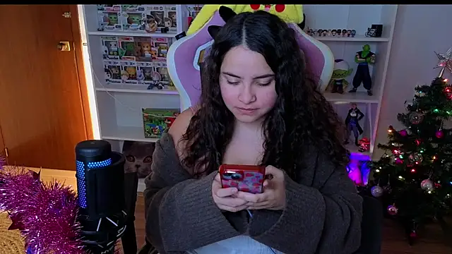 Snapshot of Sweet_sully__ chatting on November 2025 09:13:02 AM Sweet sully online show from November 2025 09:13:02 AM