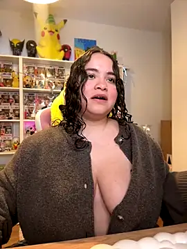 Snapshot of Sweet_sully__ chatting on January 2026 09:24:01 AM Sweet sully online show from January 2026 09:24:01 AM