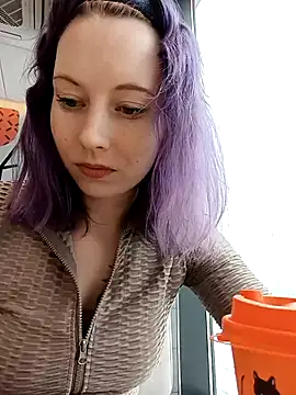 Frost foxy online show from February 2025 09:42:01 AM