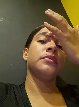 DAELAA online show from January 2025 01:18:02 AM