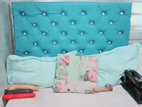 Snapshot of MAARYMOON chatting on February 2025 05:41:02 PM MAARYMOON online show from February 2025 05:41:02 PM