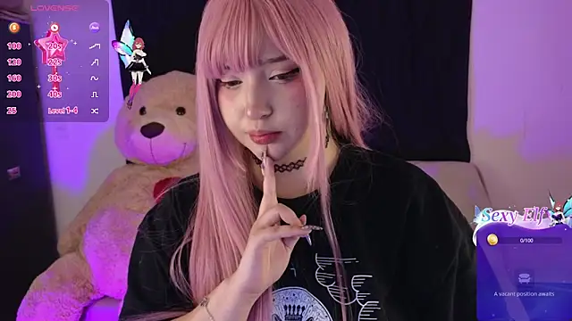 Snapshot of KuroChan420 chatting on December 2024 09:08:02 AM KuroChan420 online show from December 2024 09:08:02 AM