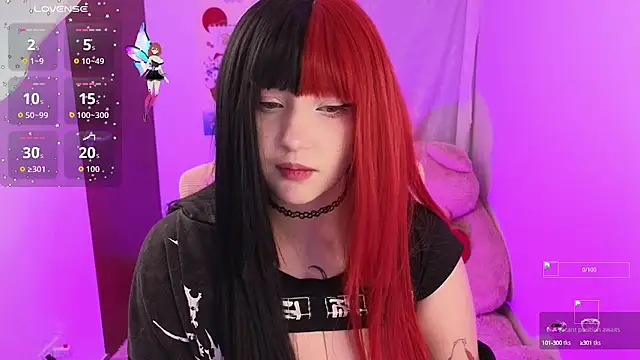 Snapshot of KuroChan420 chatting on September 2025 01:42:02 AM KuroChan420 online show from September 2025 01:42:02 AM