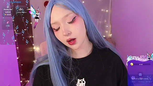 Snapshot of KuroChan420 chatting on December 2025 12:27:01 AM KuroChan420 online show from December 2025 12:27:01 AM