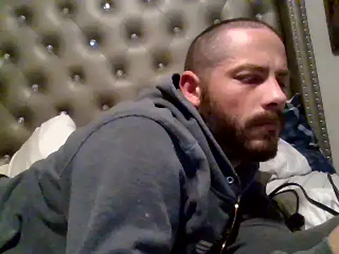 Snapshot of Sitonmyface2020@xh chatting on February 2025 01:21:01 AM Sitonmyface2020xh online show from February 2025 01:21:01 AM