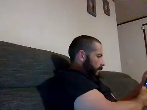 Snapshot of Sitonmyface2020@xh chatting on February 2025 04:51:02 AM Sitonmyface2020xh online show from February 2025 04:51:02 AM