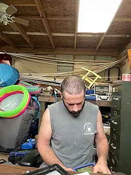 Snapshot of Sitonmyface2020@xh chatting on February 2025 08:11:02 PM Sitonmyface2020xh online show from February 2025 08:11:02 PM