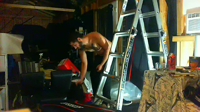 Snapshot of Sitonmyface2020@xh chatting on September 2025 05:22:02 AM Sitonmyface2020xh online show from September 2025 05:22:02 AM