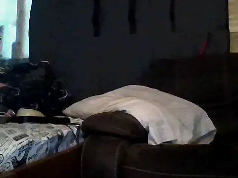 Snapshot of Sitonmyface2020@xh chatting on October 2025 09:37:01 PM Sitonmyface2020xh online show from October 2025 09:37:01 PM