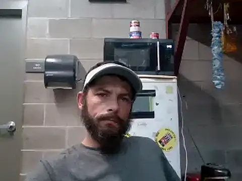 Snapshot of Sitonmyface2020@xh chatting on October 2025 07:46:02 PM Sitonmyface2020xh online show from October 2025 07:46:02 PM