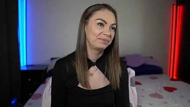 Snapshot of TiffanyPierce chatting on February 2025 12:05:01 AM TiffanyPierce online show from February 2025 12:05:01 AM