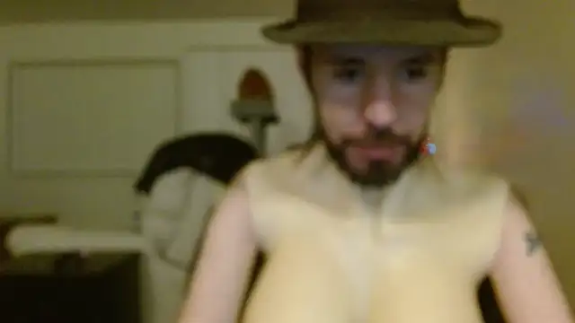 Snapshot of Darking_Yoh chatting on December 2024 03:25:02 AM Darking Yoh online show from December 2024 03:25:02 AM