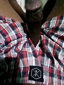 Snapshot of Thato09024573 chatting on May 2026 03:40:02 PM Thato09024573 online show from May 2026 03:40:02 PM