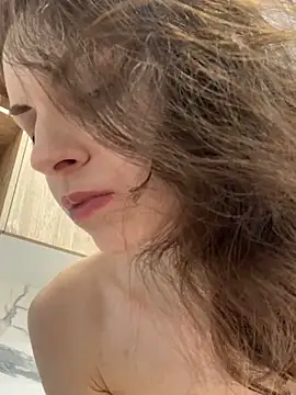 Snapshot of MissAnuta chatting on February 2025 05:53:02 AM MissAnuta online show from February 2025 05:53:02 AM