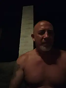 Snapshot of couple211 chatting on June 2026 03:09:02 AM couple211 online show from June 2026 03:09:02 AM