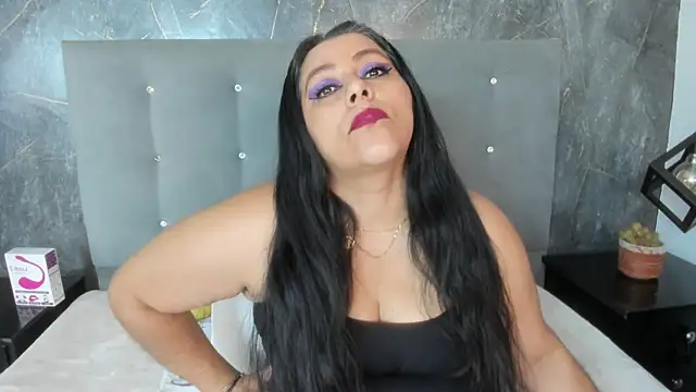 Snapshot of SexxyPamela chatting on May 2026 07:20:02 PM SexxyPamela online show from May 2026 07:20:02 PM