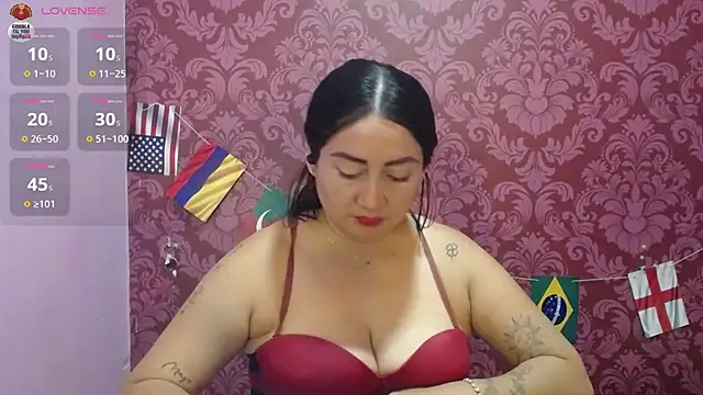 Snapshot of juliana_diaz chatting on June 2026 01:17:02 PM juliana diaz online show from June 2026 01:17:02 PM