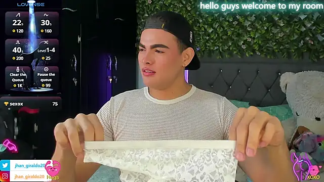 kamii 22 online show from February 2025 02:37:01 PM