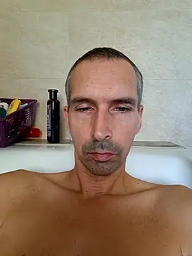 Geiler-boy313 online show from October 2025 11:07:01 AM