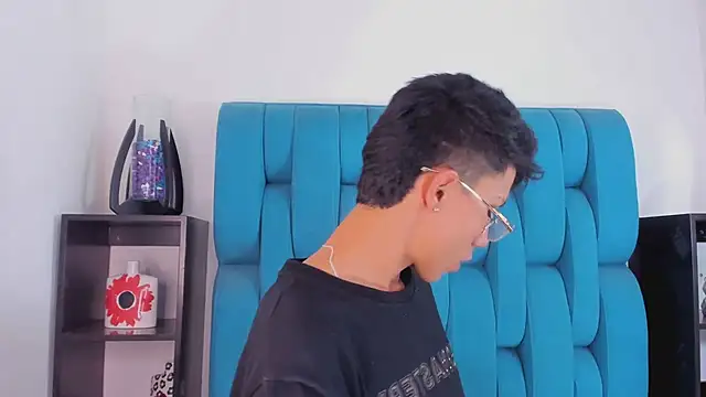 AlanNaughty online show from January 2025 08:26:02 PM