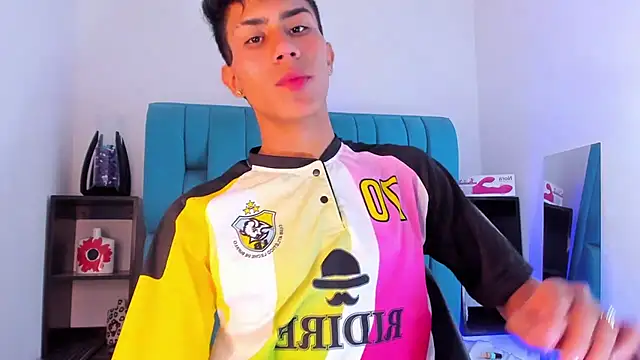 AlanNaughty online show from January 2025 06:43:02 AM