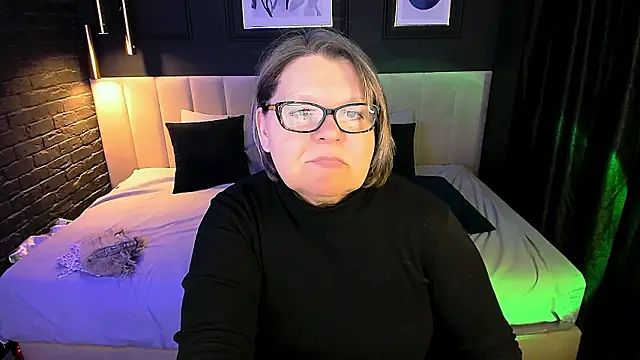 Shannonshine online show from February 2026 01:16:01 PM