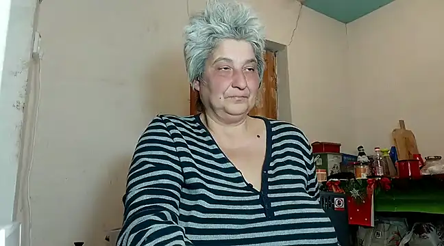 Snapshot of ExquisiteMature chatting on January 2025 08:11:02 PM ExquisiteMature online show from January 2025 08:11:02 PM