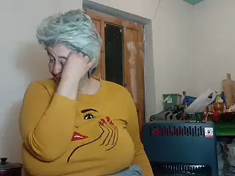 Snapshot of ExquisiteMature chatting on February 2025 09:16:01 PM ExquisiteMature online show from February 2025 09:16:01 PM