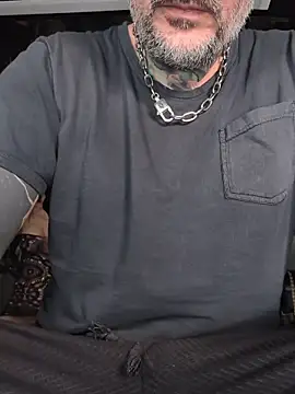 DarkDea online show from December 2025 12:31:02 PM