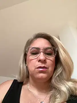 x elena x online show from February 2025 09:00:01 AM