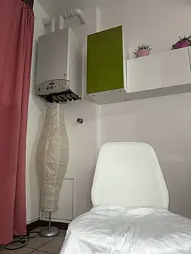 x elena x online show from April 2026 08:34:02 AM