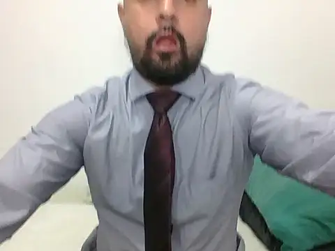 Snapshot of TRIISTAN_KING10 chatting on December 2024 07:51:01 PM TRIISTAN KING10 online show from December 2024 07:51:01 PM