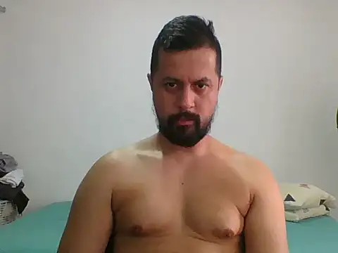 Snapshot of TRIISTAN_KING10 chatting on January 2025 02:36:02 PM TRIISTAN KING10 online show from January 2025 02:36:02 PM