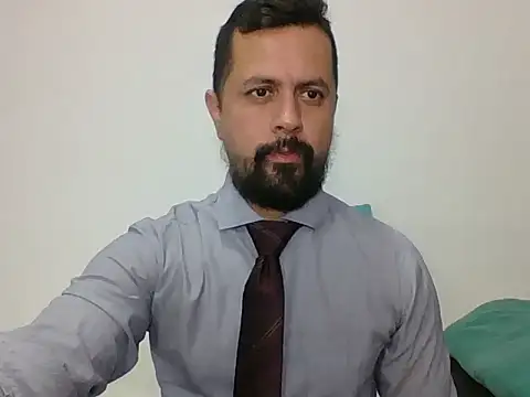 Snapshot of TRIISTAN_KING10 chatting on January 2025 08:15:02 PM TRIISTAN KING10 online show from January 2025 08:15:02 PM