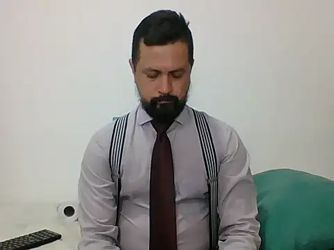 Snapshot of TRIISTAN_KING10 chatting on March 2025 08:20:02 PM TRIISTAN KING10 online show from March 2025 08:20:02 PM